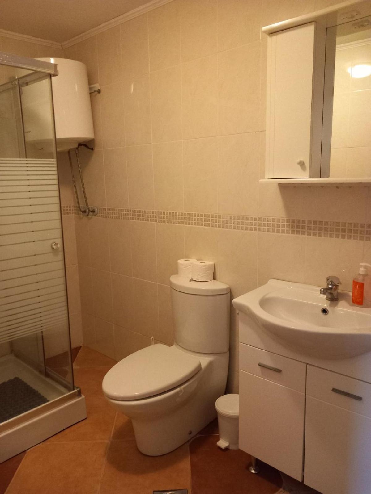 White Hills Apartments 부드바 외부 사진